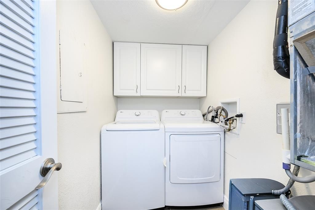 For Rent: $1,700 (2 beds, 2 baths, 1114 Square Feet)