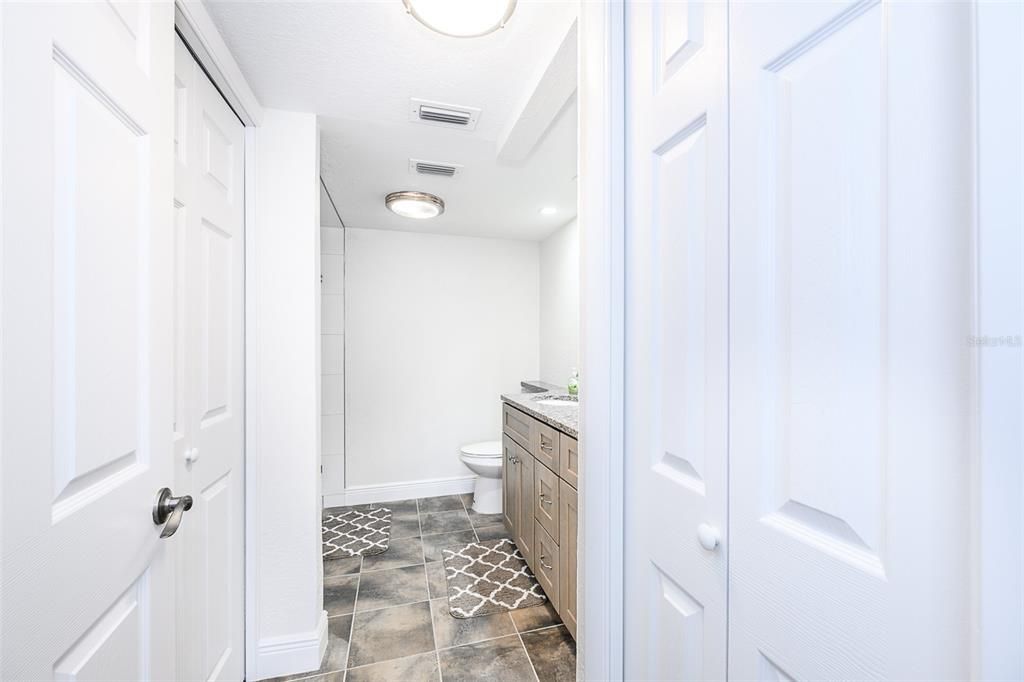 For Rent: $1,700 (2 beds, 2 baths, 1114 Square Feet)