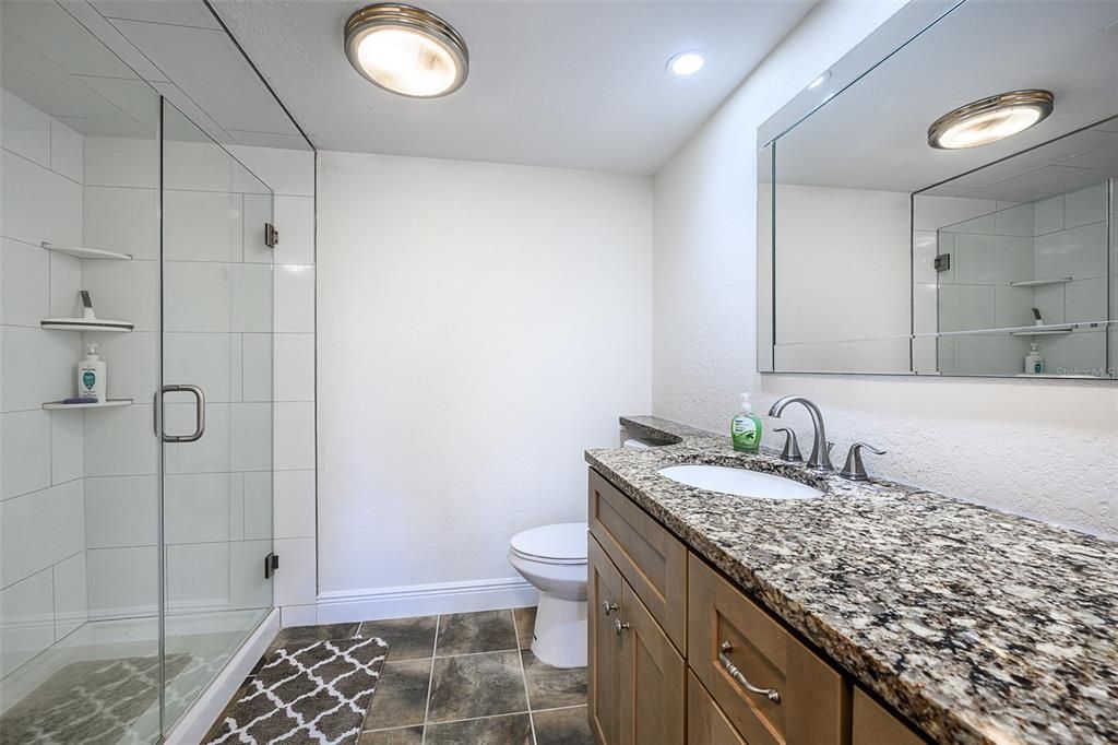 For Rent: $1,700 (2 beds, 2 baths, 1114 Square Feet)