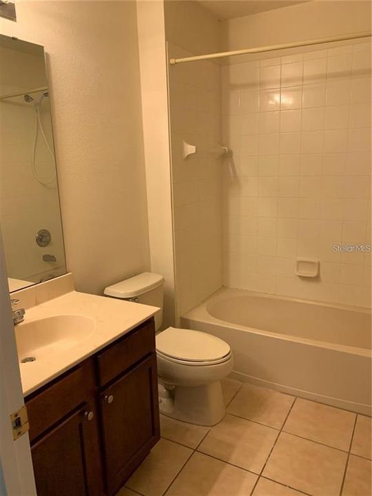 For Rent: $2,000 (3 beds, 2 baths, 1637 Square Feet)