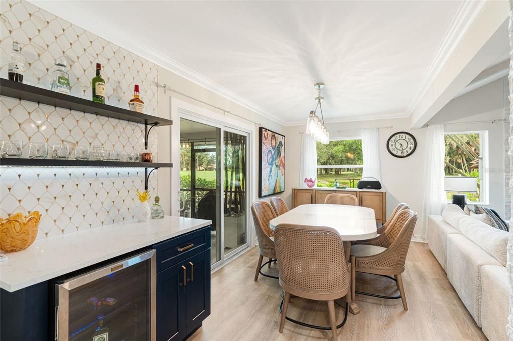 En Venta: $730,000 (3 camas, 2 baños, 2527 Pies cuadrados)