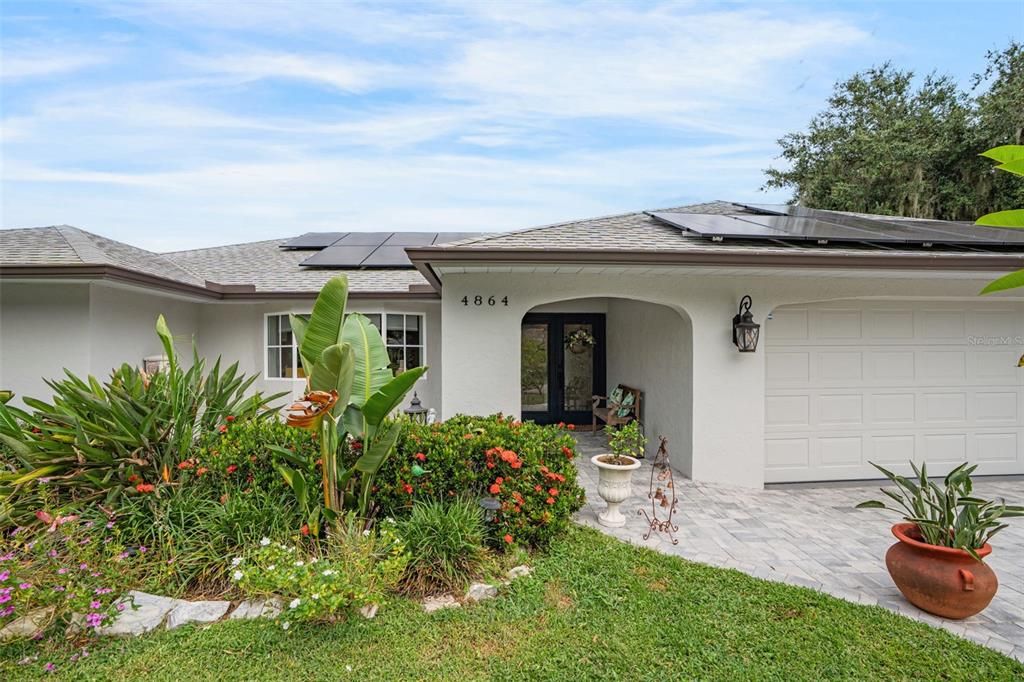 En Venta: $730,000 (3 camas, 2 baños, 2527 Pies cuadrados)