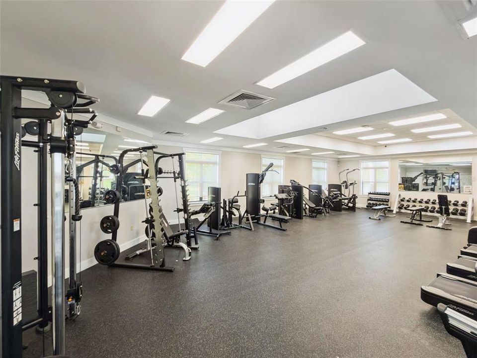 For Rent: $2,250 (3 beds, 2 baths, 1516 Square Feet)