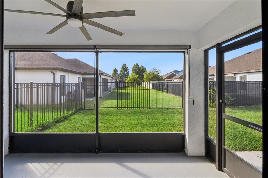 For Rent: $2,250 (3 beds, 2 baths, 1516 Square Feet)