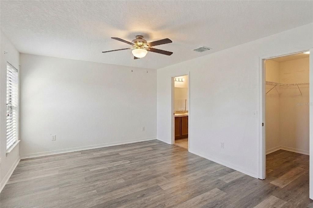For Rent: $2,250 (3 beds, 2 baths, 1516 Square Feet)