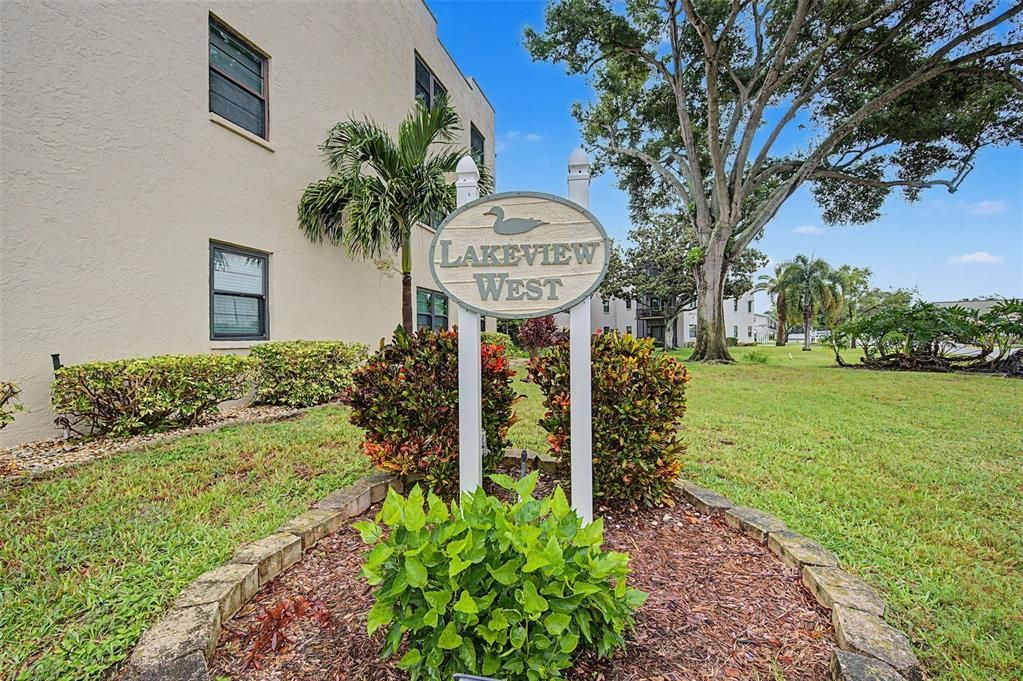 For Sale: $175,000 (2 beds, 2 baths, 1245 Square Feet)