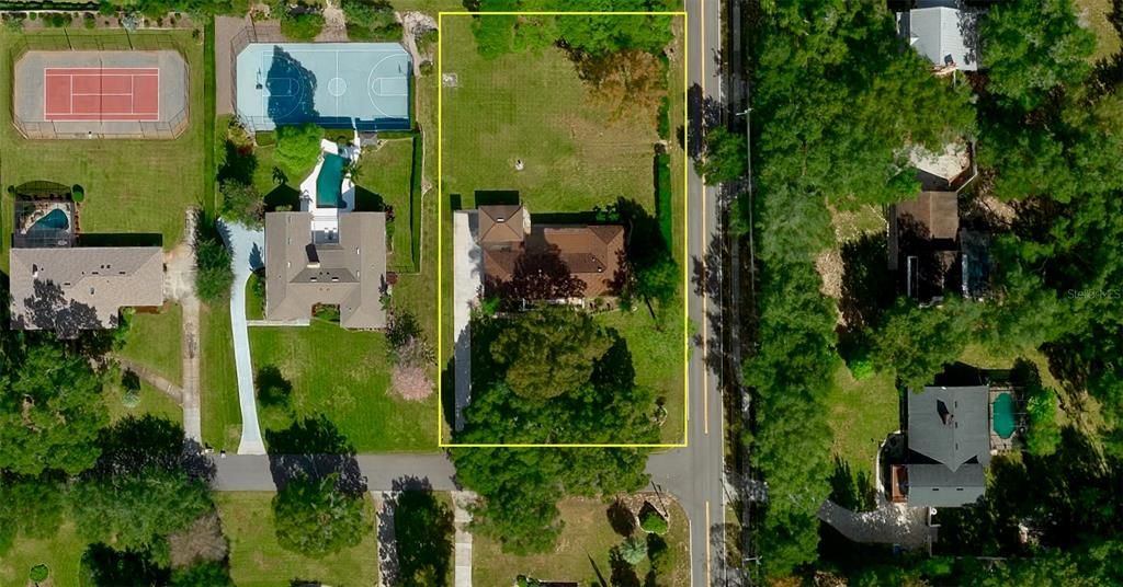 En Venta: $1,160,000 (4 camas, 2 baños, 3018 Pies cuadrados)