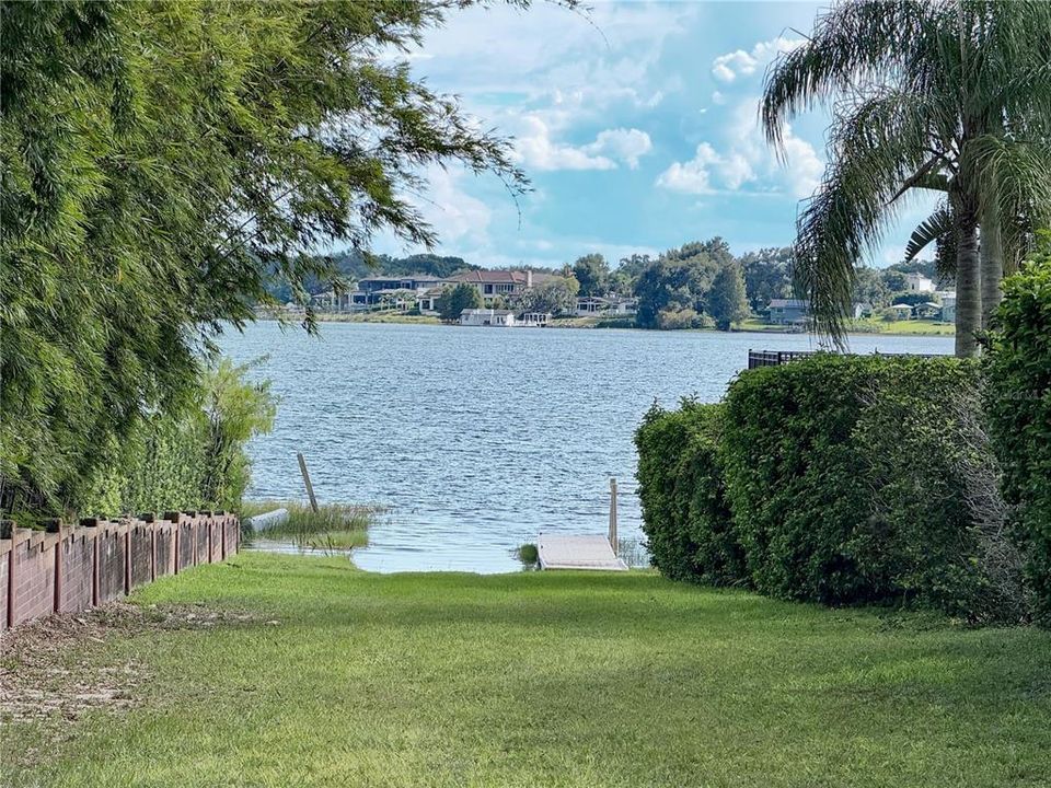 En Venta: $1,160,000 (4 camas, 2 baños, 3018 Pies cuadrados)