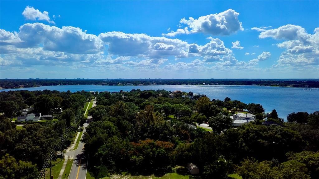 En Venta: $1,160,000 (4 camas, 2 baños, 3018 Pies cuadrados)