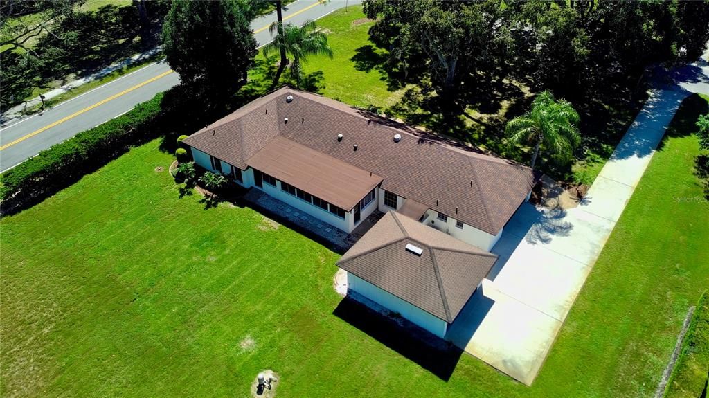 En Venta: $1,160,000 (4 camas, 2 baños, 3018 Pies cuadrados)