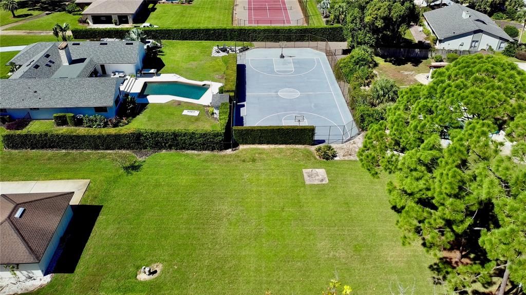 En Venta: $1,160,000 (4 camas, 2 baños, 3018 Pies cuadrados)