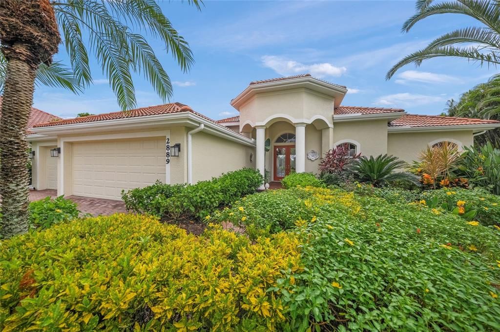 На продажу: $749,000 (3 спален, 3 ванн, 2523 Квадратных фут)