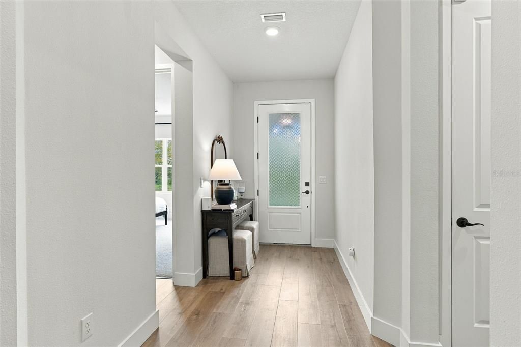 На продажу: $474,900 (3 спален, 2 ванн, 2053 Квадратных фут)
