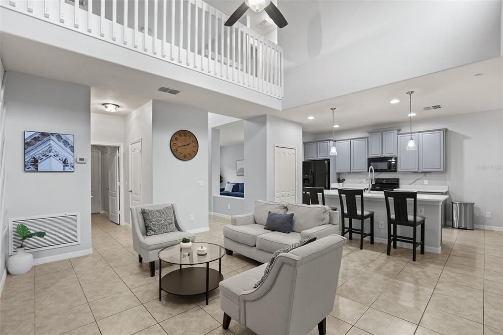 En Venta: $574,900 (5 camas, 3 baños, 2743 Pies cuadrados)