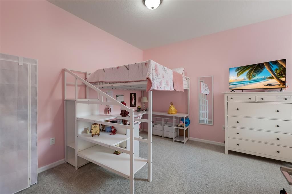 На продажу: $339,900 (3 спален, 2 ванн, 1776 Квадратных фут)