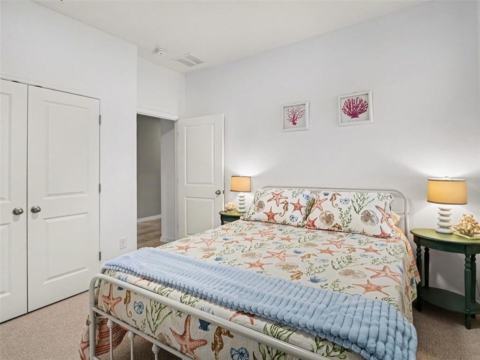 En Venta: $569,900 (4 camas, 3 baños, 2802 Pies cuadrados)