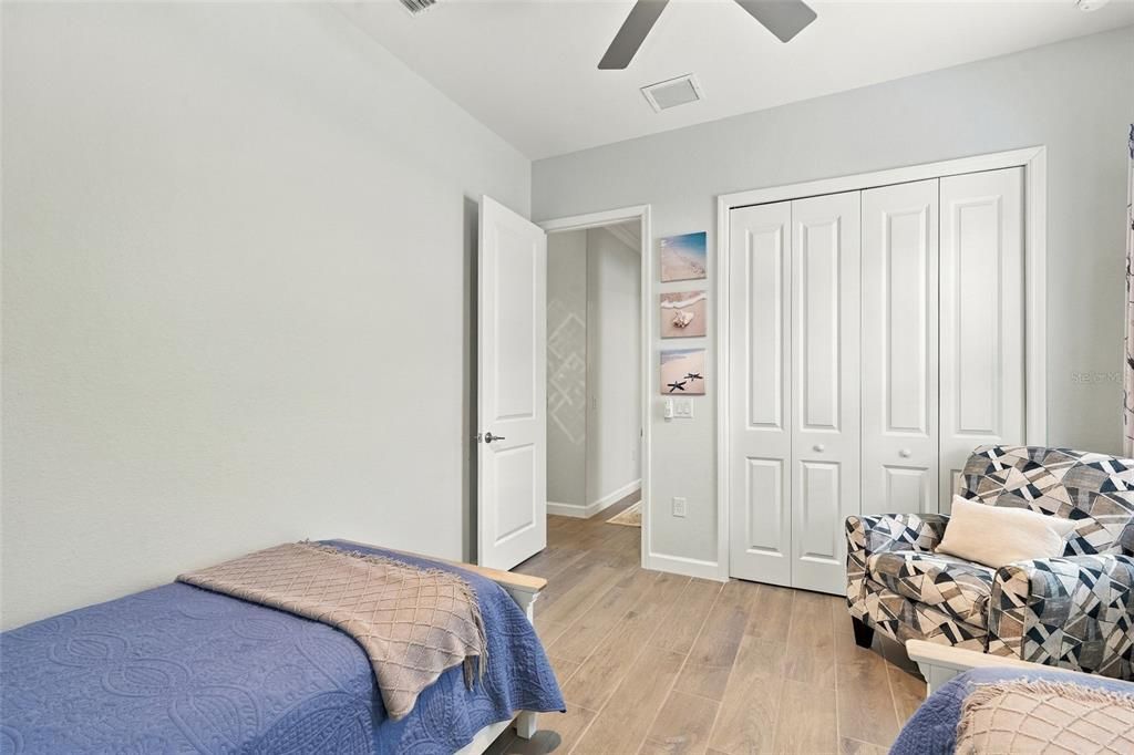 For Sale: $799,000 (3 beds, 3 baths, 2668 Square Feet)