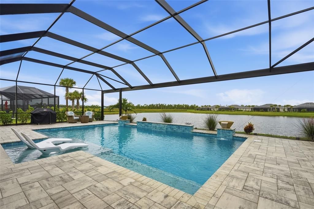 For Sale: $799,000 (3 beds, 3 baths, 2668 Square Feet)