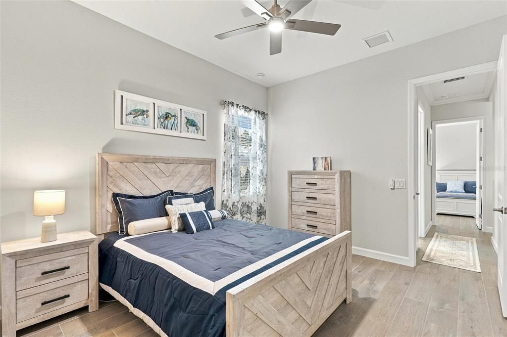 For Sale: $799,000 (3 beds, 3 baths, 2668 Square Feet)