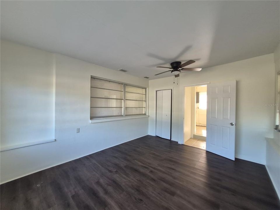 В аренду: $1,199 (2 спален, 1 ванн, 808 Квадратных фут)