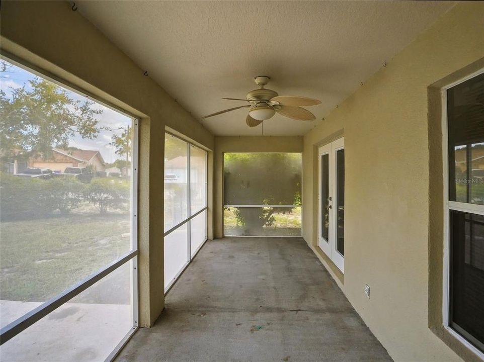 En Venta: $349,900 (3 camas, 2 baños, 2131 Pies cuadrados)