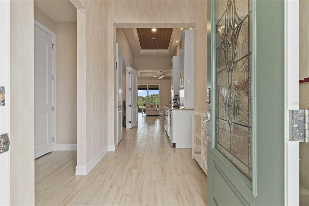 Active With Contract: $950,000 (4 beds, 3 baths, 2464 Square Feet)