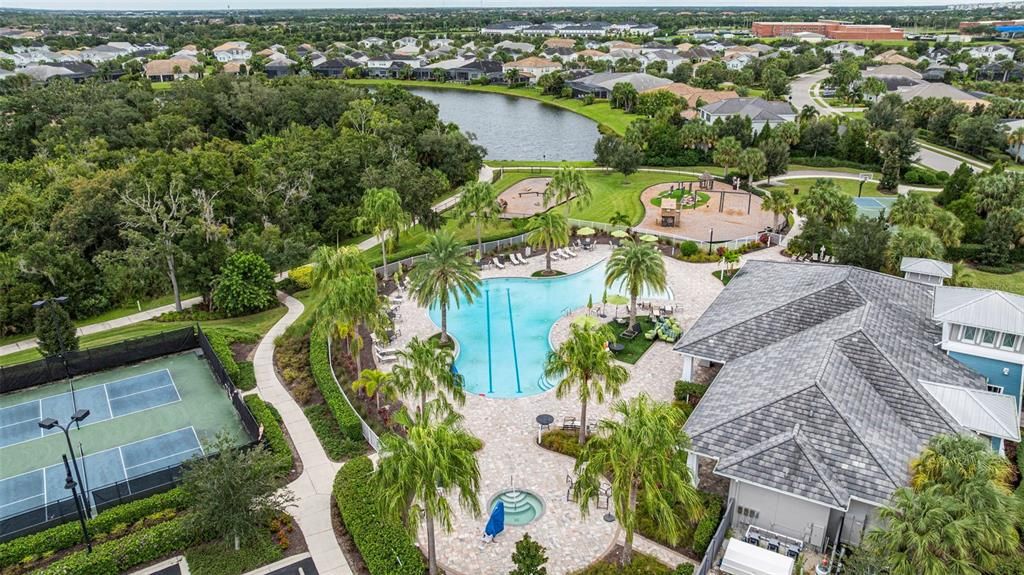 Active With Contract: $950,000 (4 beds, 3 baths, 2464 Square Feet)