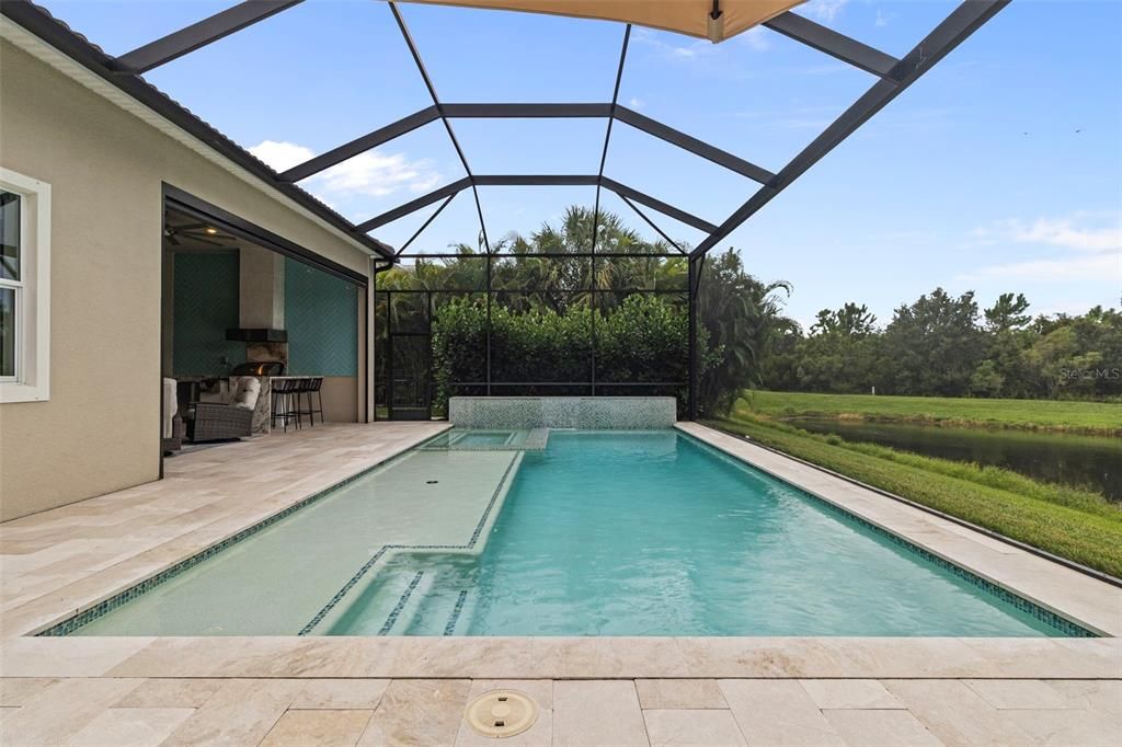 Active With Contract: $950,000 (4 beds, 3 baths, 2464 Square Feet)