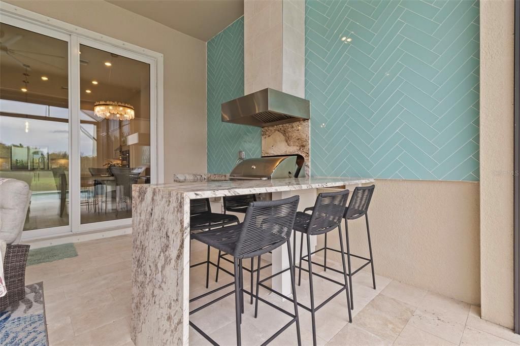 Active With Contract: $950,000 (4 beds, 3 baths, 2464 Square Feet)