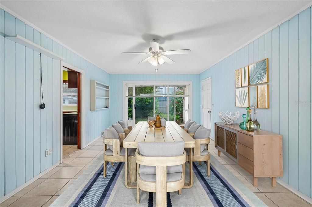 Active With Contract: $365,000 (2 beds, 2 baths, 1665 Square Feet)