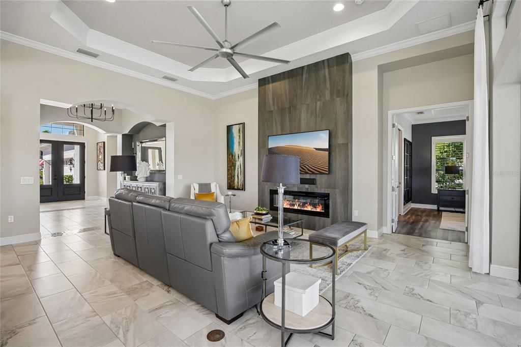 En Venta: $1,495,000 (3 camas, 2 baños, 2551 Pies cuadrados)