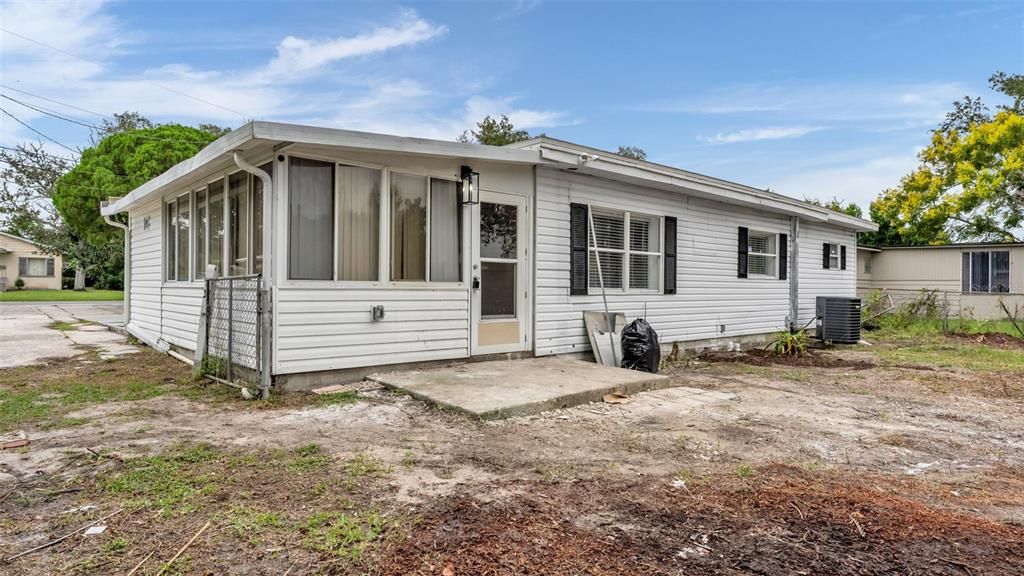 En Venta: $279,900 (3 camas, 2 baños, 1668 Pies cuadrados)