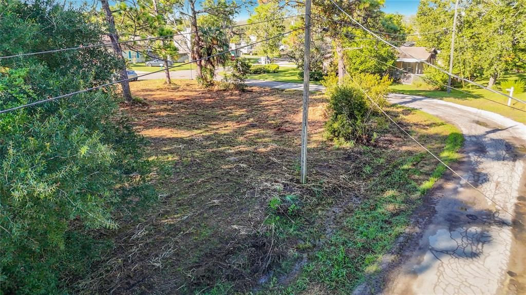 待售: $34,900 (0.17 acres)