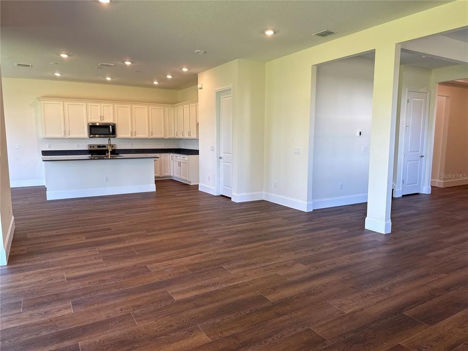 En Renta: $4,995 (5 camas, 4 baños, 3575 Pies cuadrados)