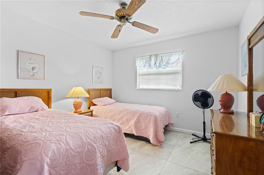 For Rent: $3,000 (3 beds, 2 baths, 1512 Square Feet)
