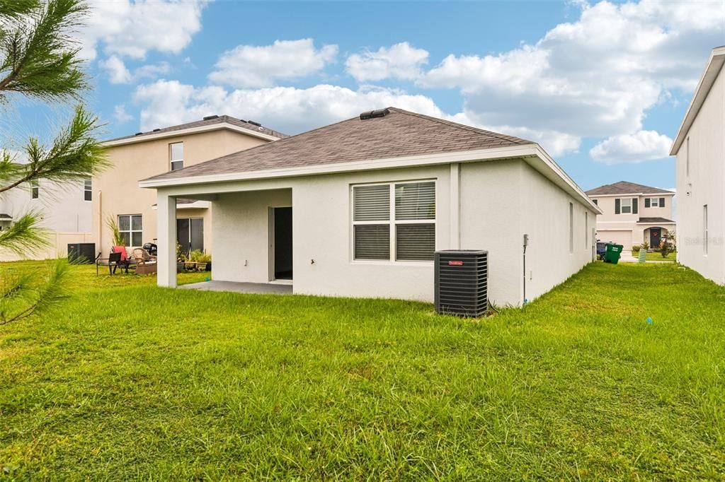For Sale: $299,900 (3 beds, 2 baths, 1516 Square Feet)