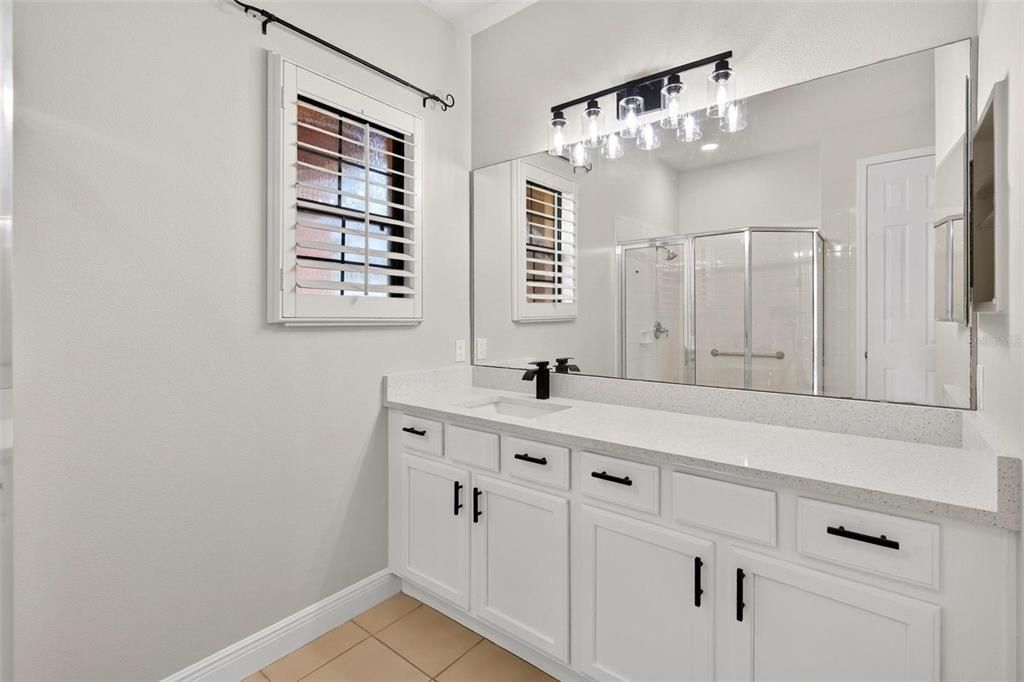 For Sale: $299,990 (2 beds, 2 baths, 1548 Square Feet)