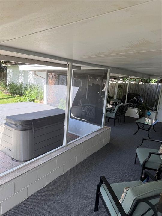 For Sale: $329,900 (3 beds, 1 baths, 1025 Square Feet)