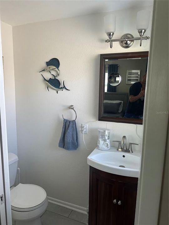 For Sale: $329,900 (3 beds, 1 baths, 1025 Square Feet)