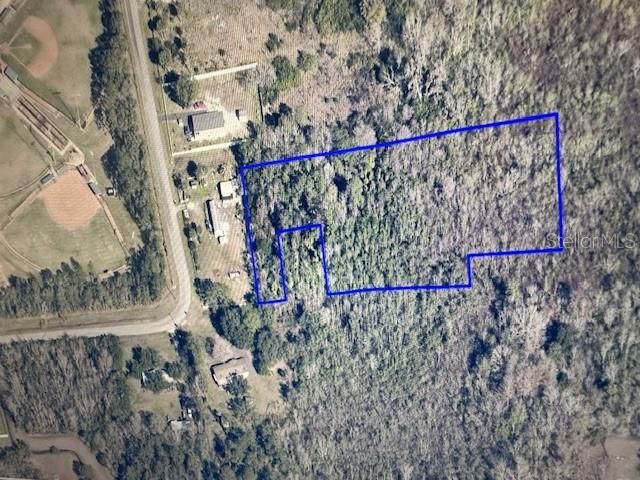 На продажу: $50,000 (2.59 acres)