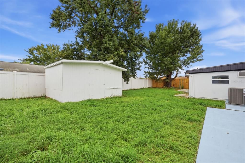En Venta: $349,900 (3 camas, 2 baños, 1365 Pies cuadrados)
