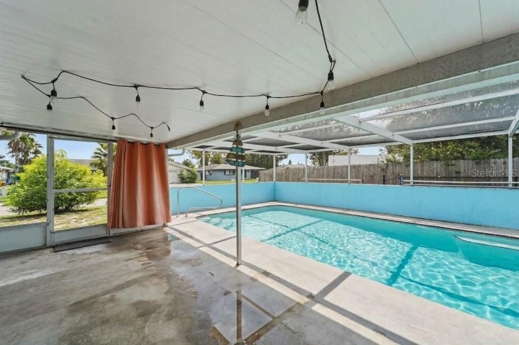 En Venta: $325,000 (3 camas, 2 baños, 1308 Pies cuadrados)