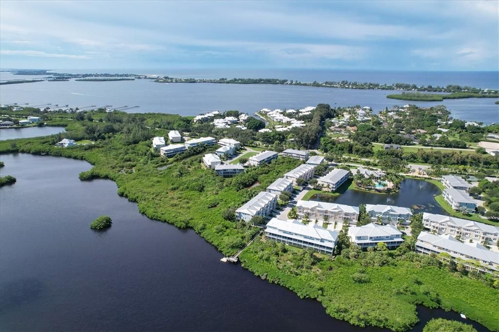En Venta: $489,000 (4 camas, 3 baños, 2296 Pies cuadrados)