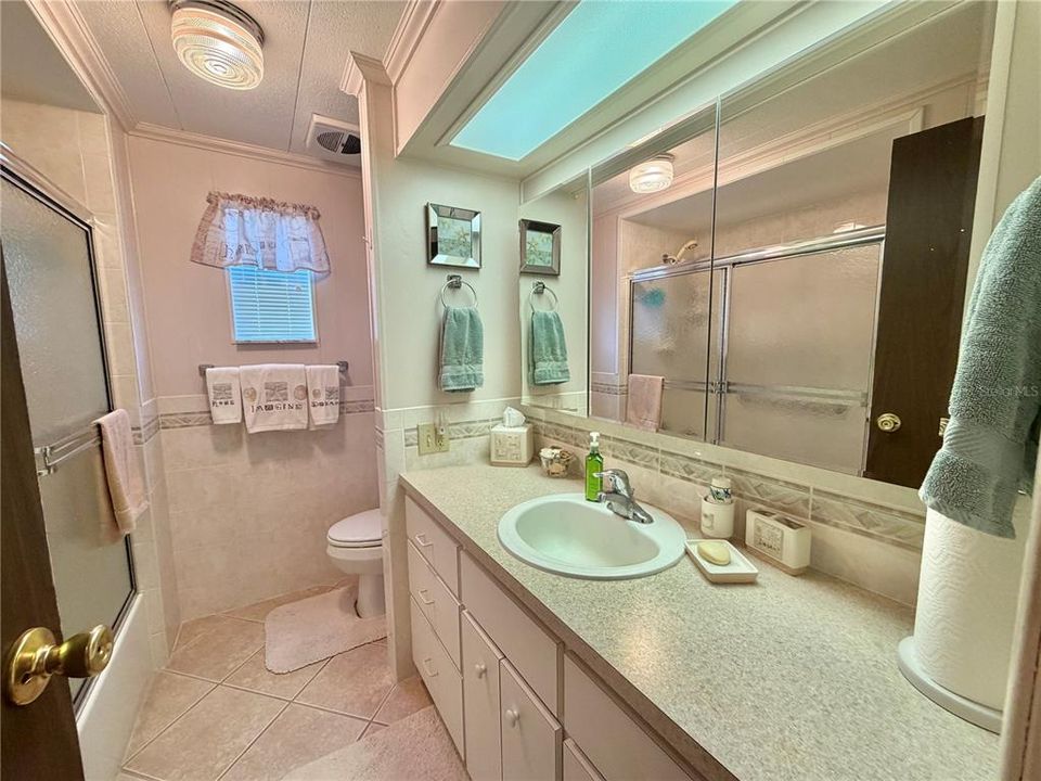 En Venta: $145,000 (2 camas, 2 baños, 1332 Pies cuadrados)