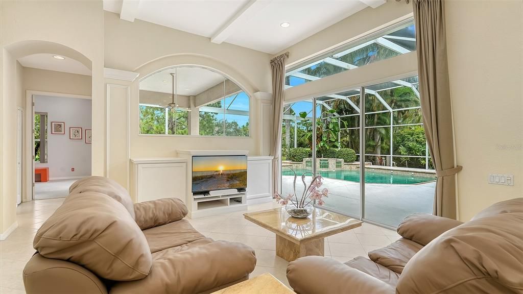 For Sale: $1,100,000 (3 beds, 3 baths, 3094 Square Feet)