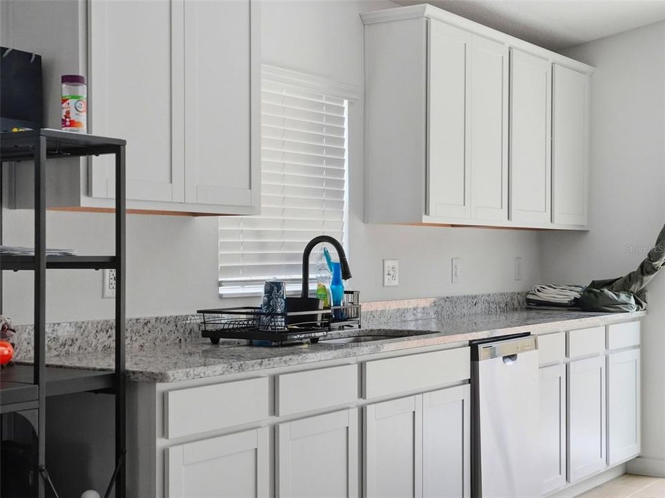 En Venta: $290,000 (2 camas, 2 baños, 1032 Pies cuadrados)