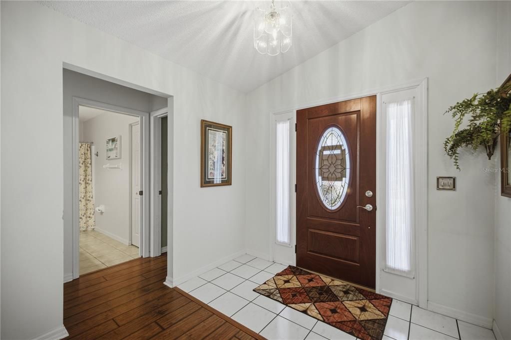 На продажу: $250,000 (3 спален, 2 ванн, 1604 Квадратных фут)
