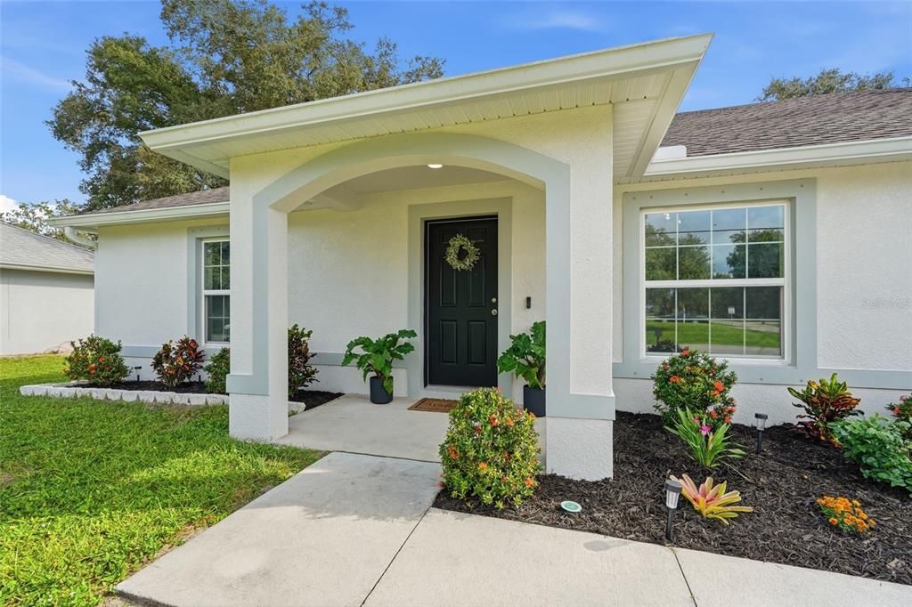 For Sale: $349,888 (3 beds, 2 baths, 2040 Square Feet)