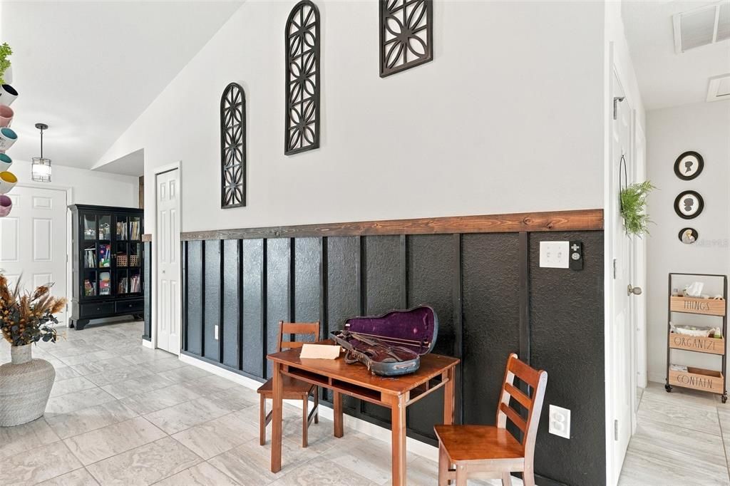 For Sale: $349,888 (3 beds, 2 baths, 2040 Square Feet)