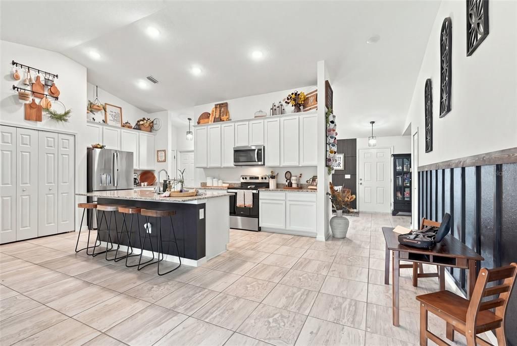 For Sale: $349,888 (3 beds, 2 baths, 2040 Square Feet)